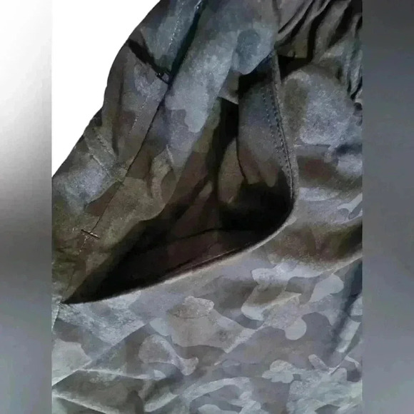 ZELLA S Getaway Blouson Romper Grey Depths Say My Name Camo XL - Picture 3 of 9